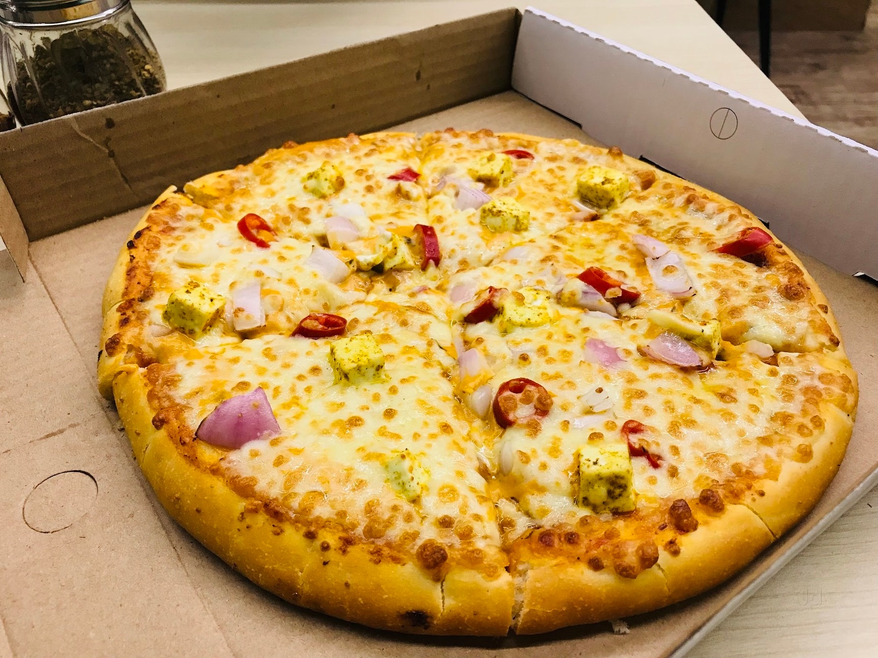 La Pinoz Pizza in Vile Parle East,Mumbai - Order Food Online