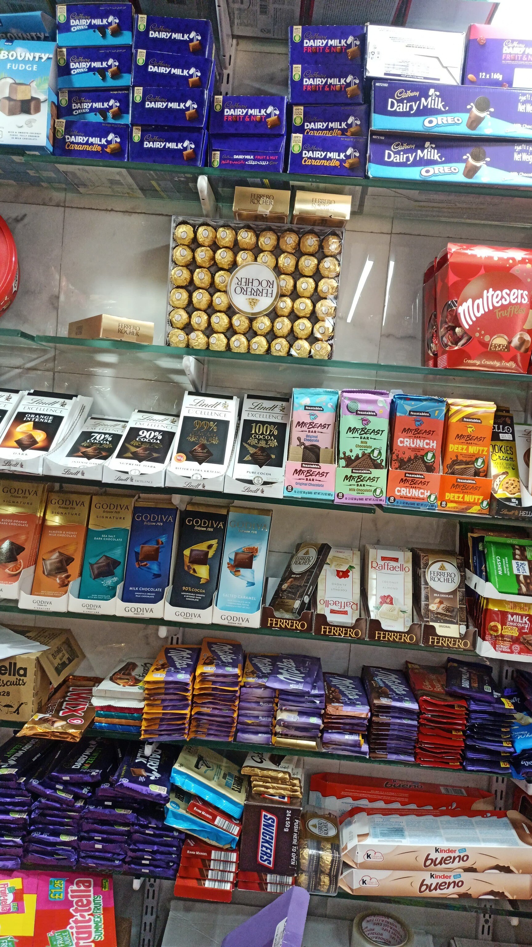 imported chocolate shop in mumbai