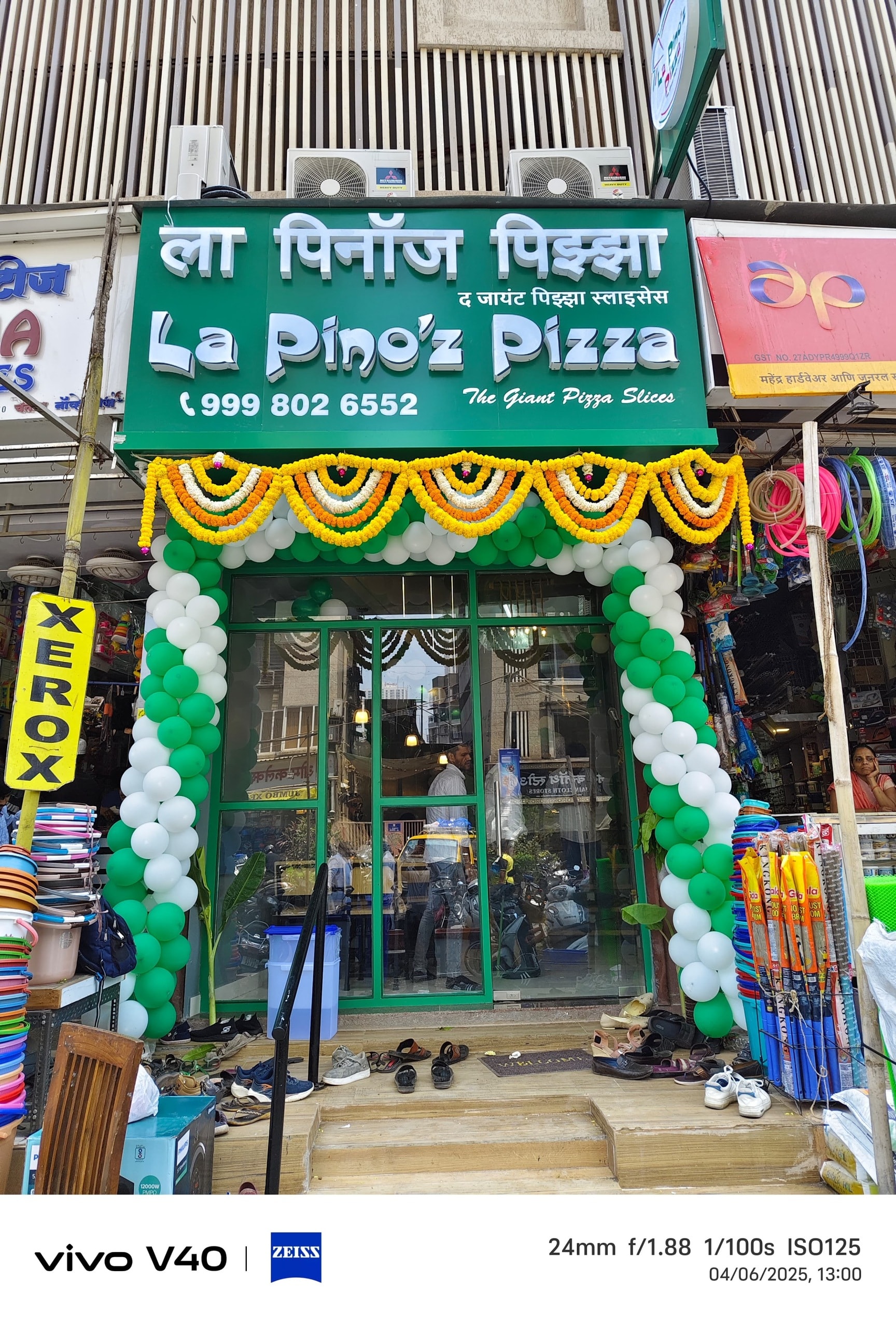 La Pino'Z Pizza Mazgaon Byculla in Mazgaon,Mumbai - Order Food