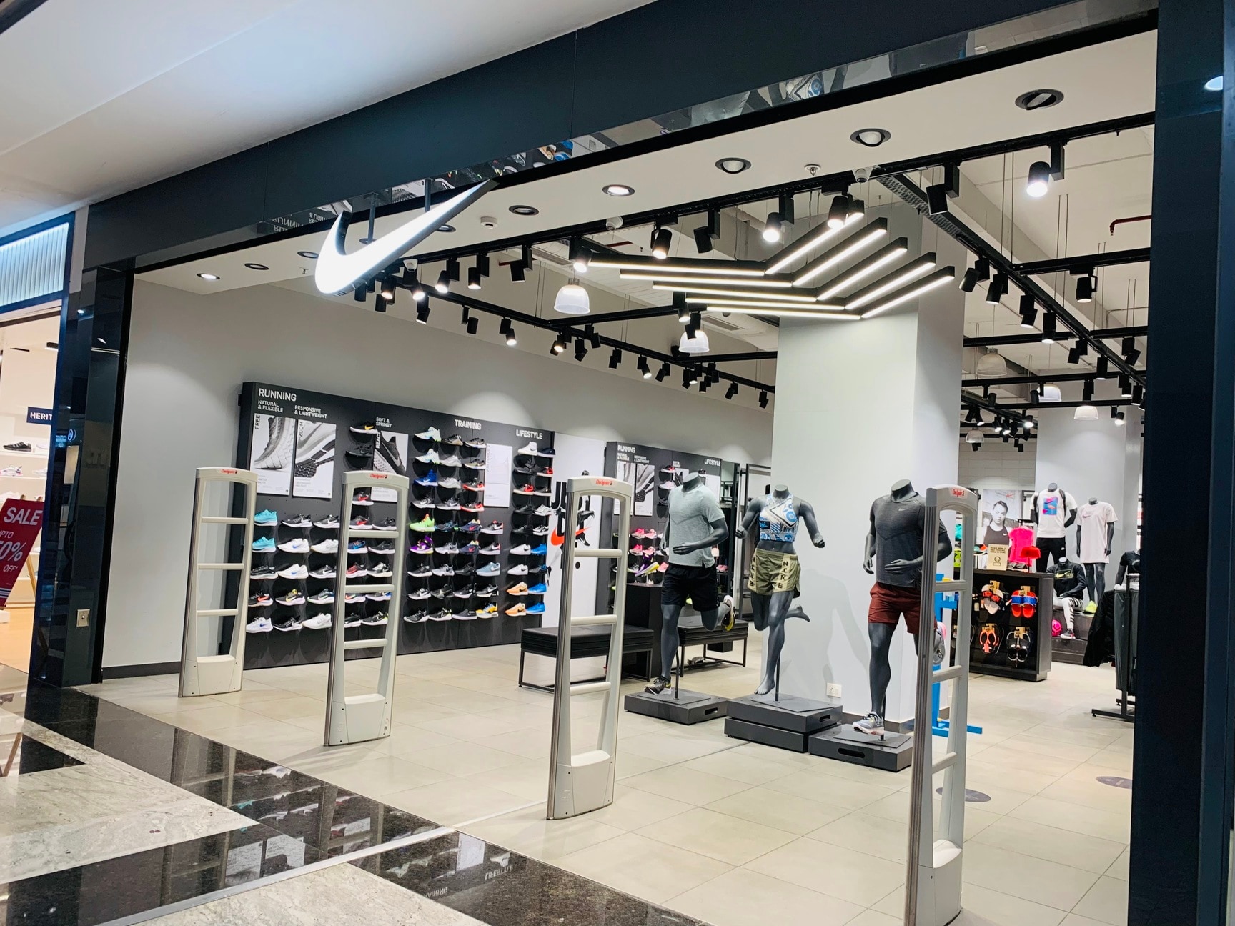 allen outlet mall nike store