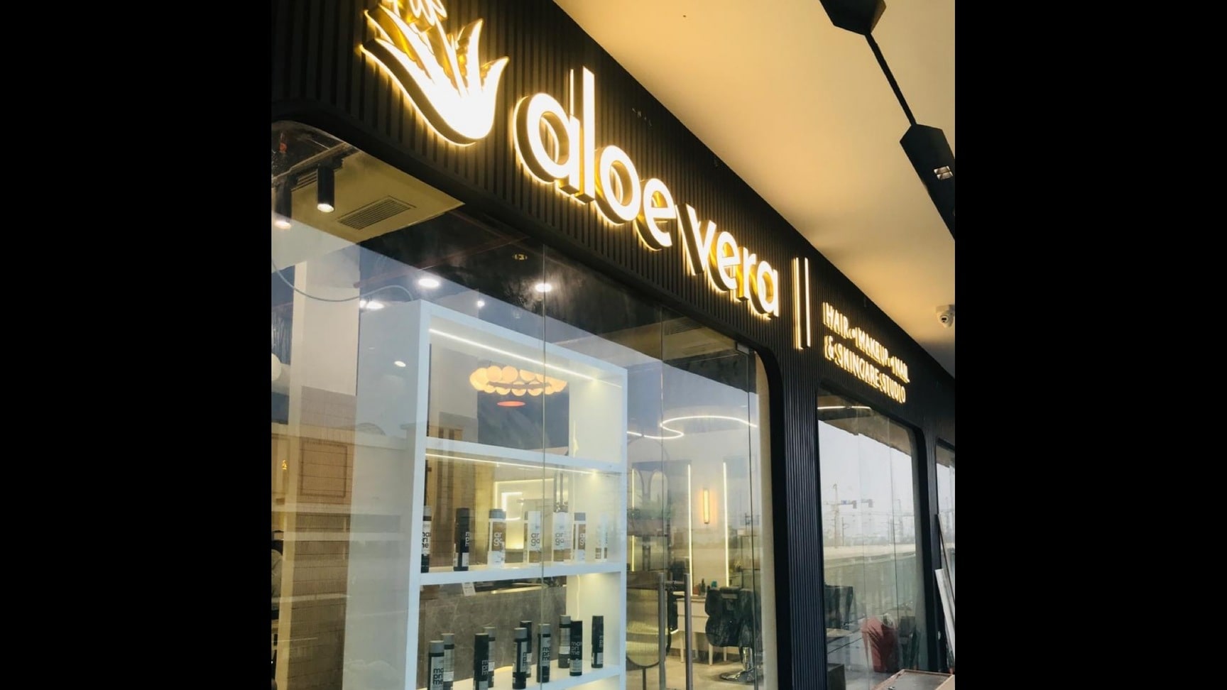 Aloe Vera Studio Hair & Skincare Salon in Noida Sector 52,Noida