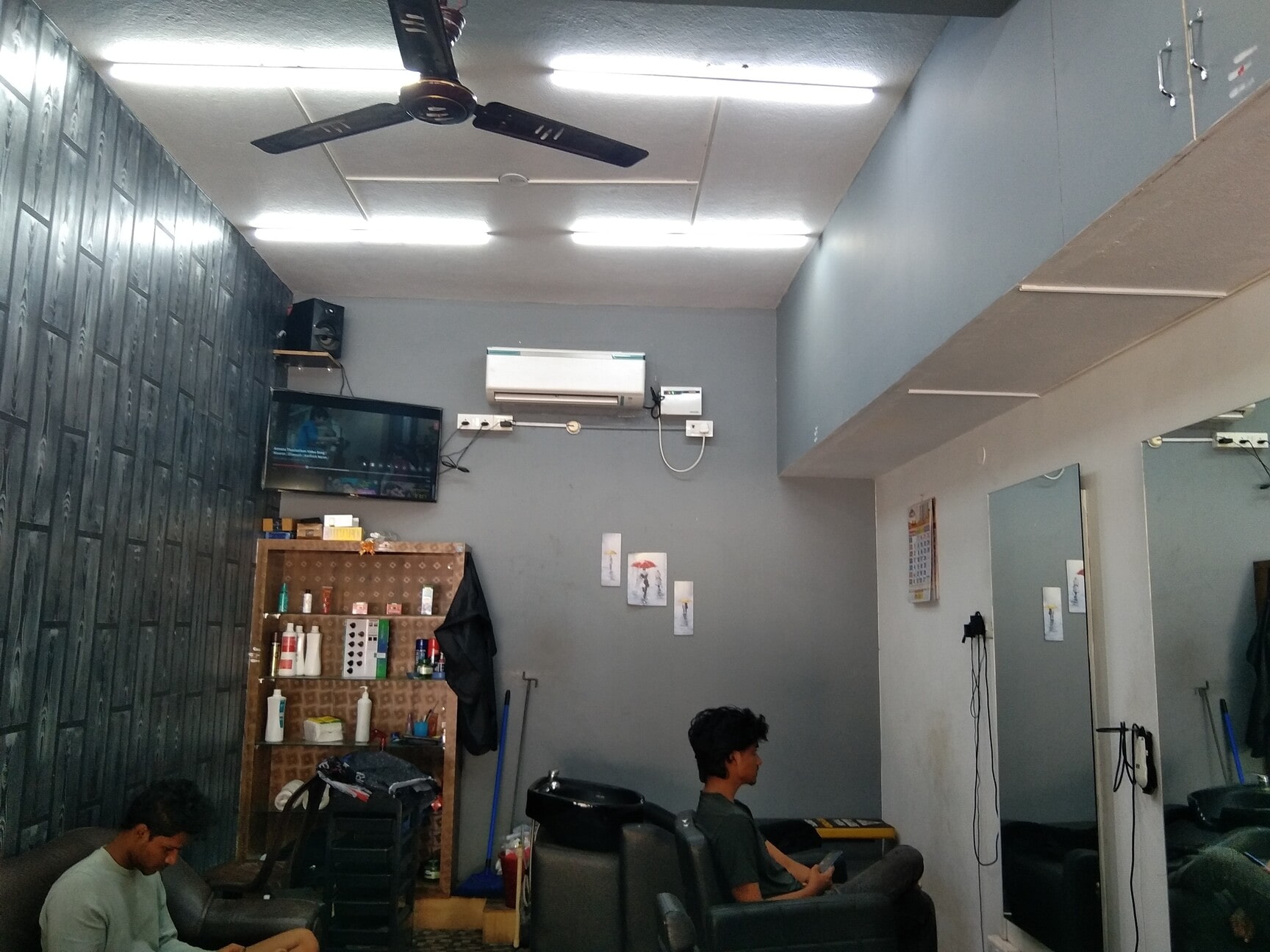 The Hair Craft Unisex Salon And Academy in Kalapet,Pondicherry