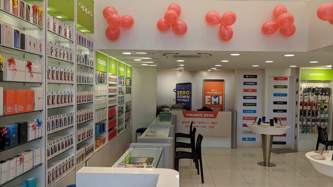 Poorvika Mobiles Pvt Ltd in Pimpri Colony,Pune - Best Data Card Dealers  near me in Pune - Justdial
