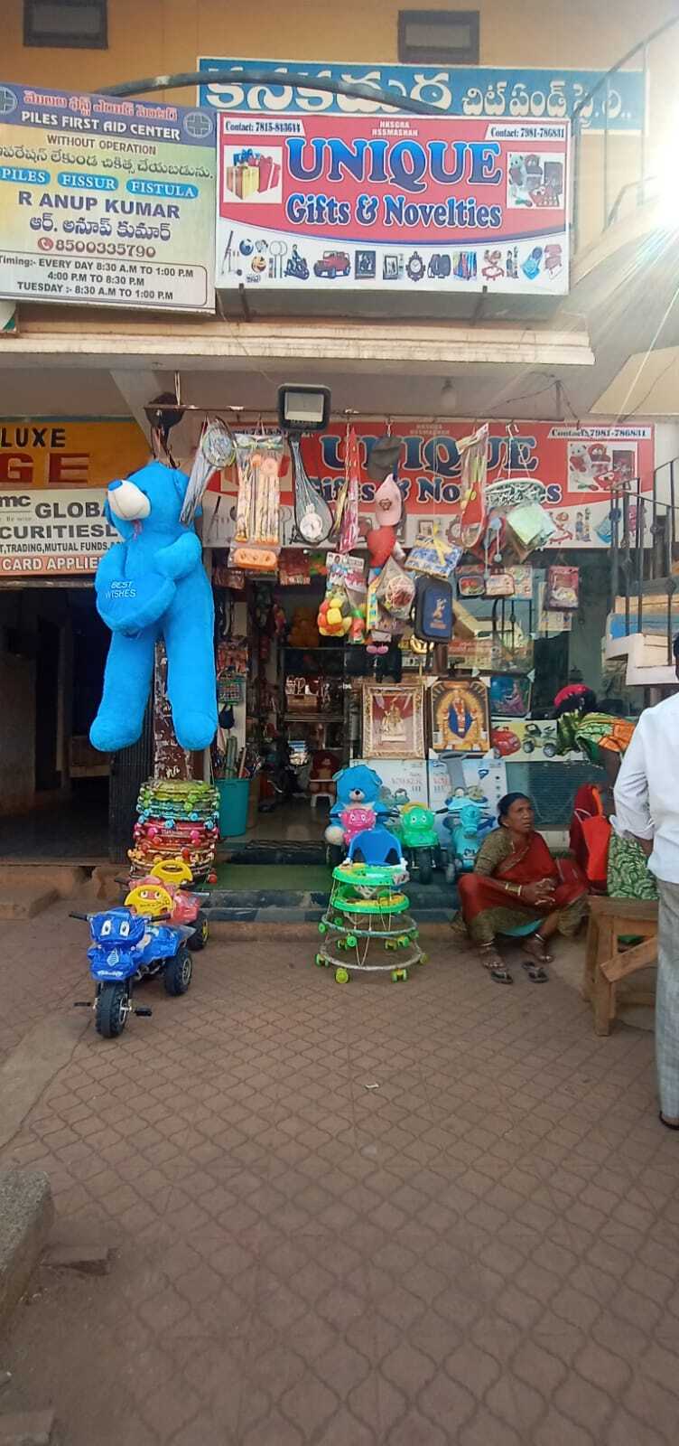 Unique gifts and novelties discount