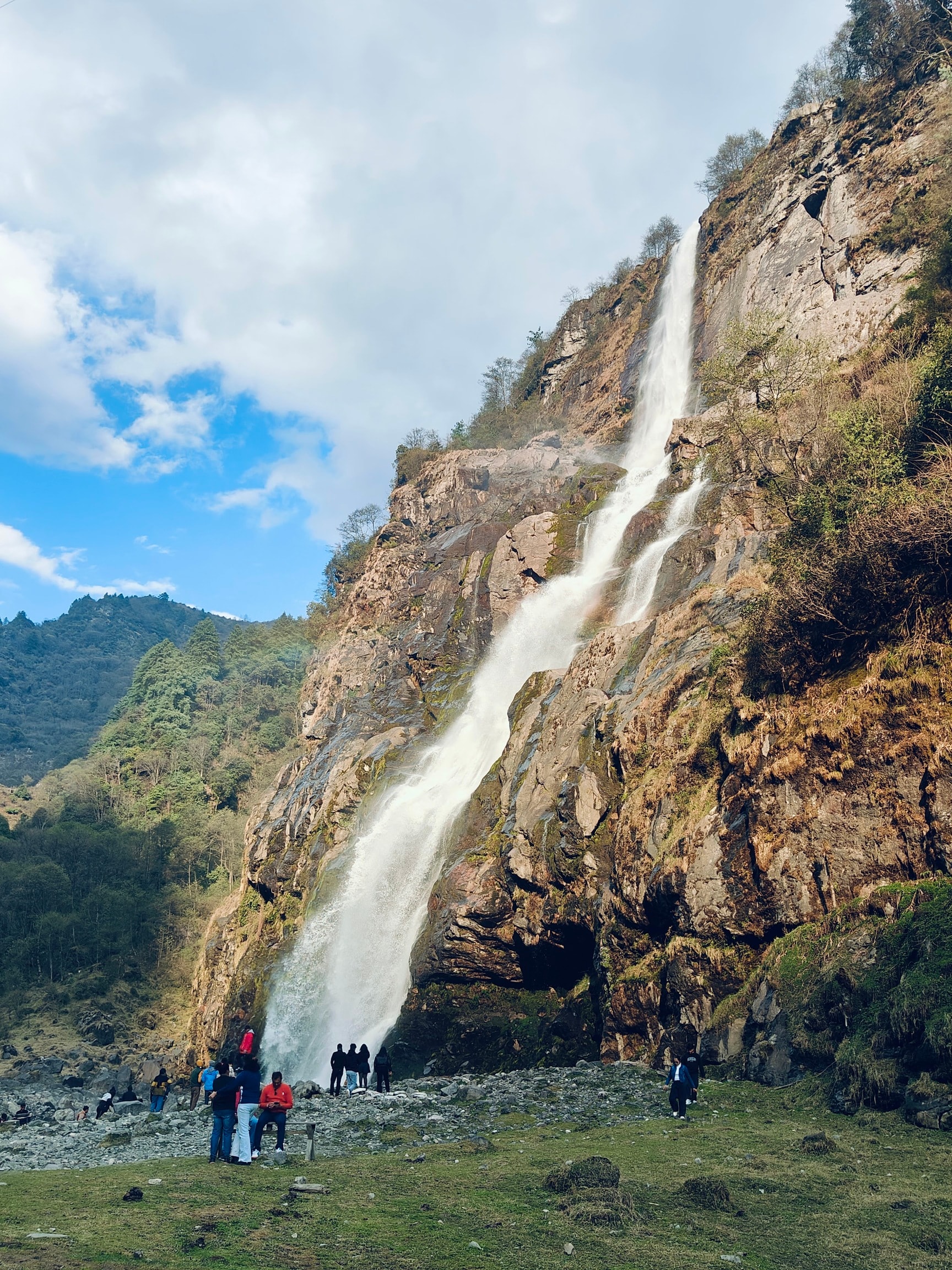 Move back to Guwahati via Bhutan Border
